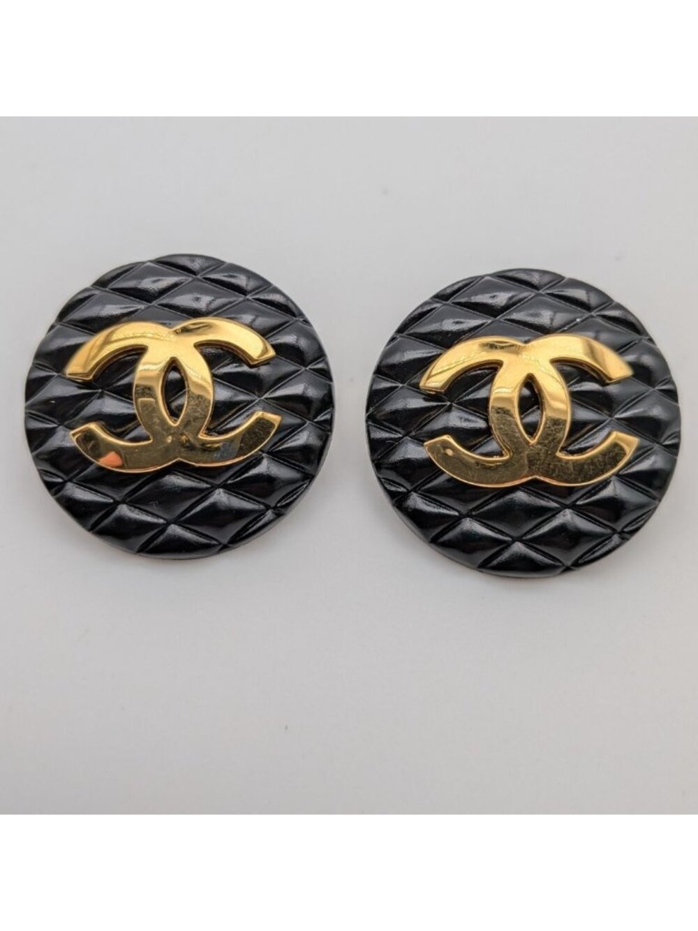 Chanel Earrings CC Logo Quilted Gold Black Round First Era Vintage